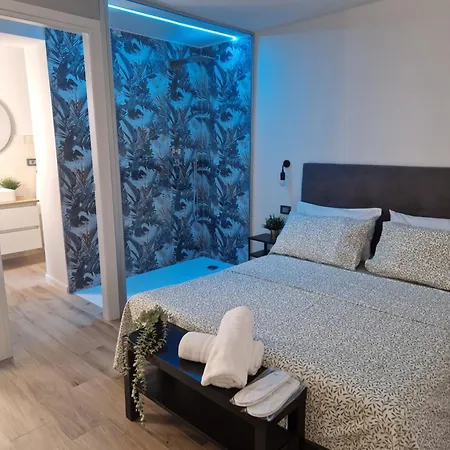 Dimora 18 Oda ve Kahvaltı