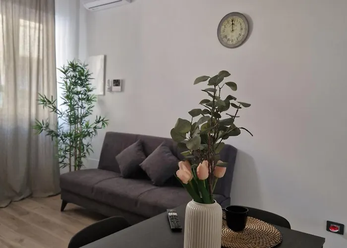 Dimora 18 فندق مبيت وإفطار 4*